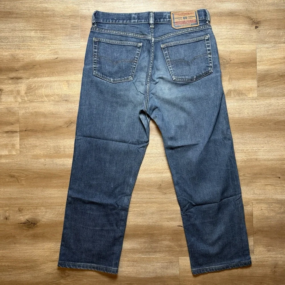 Diesel Jeans Men 30x24 Blue Regular Straight Leg Dirty Wash Denim (Tagged‎ 33)
